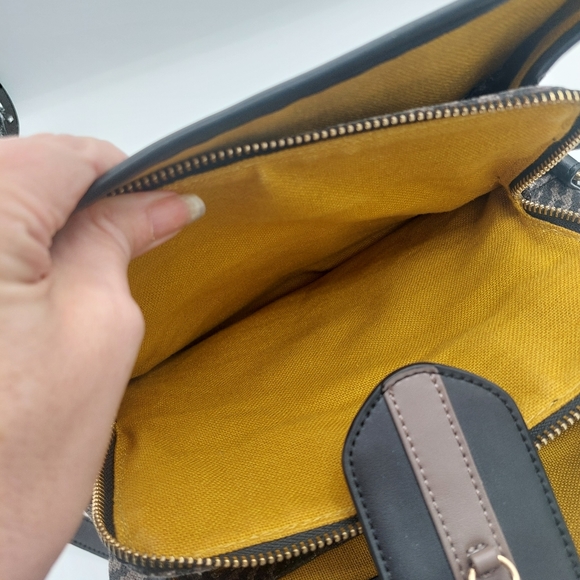 Spartina 449 lorelei barony bucket bag 10.5"(W)×10.5"(H)×6.75"(D) - Picture 10 of 12